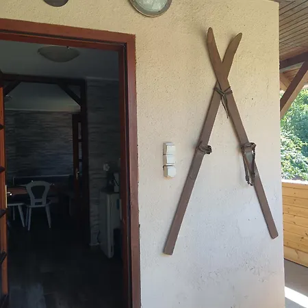 Deak Vendeghaz 아파트 *