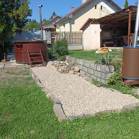 아파트 Deak Vendeghaz